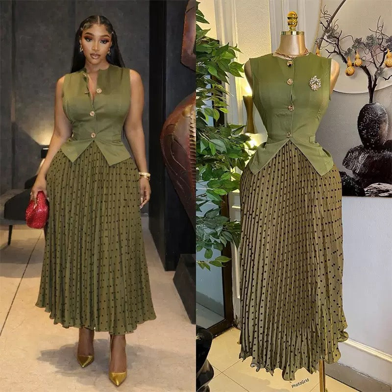 Pleated skirt and a sleeveless Vest set Two piece set
